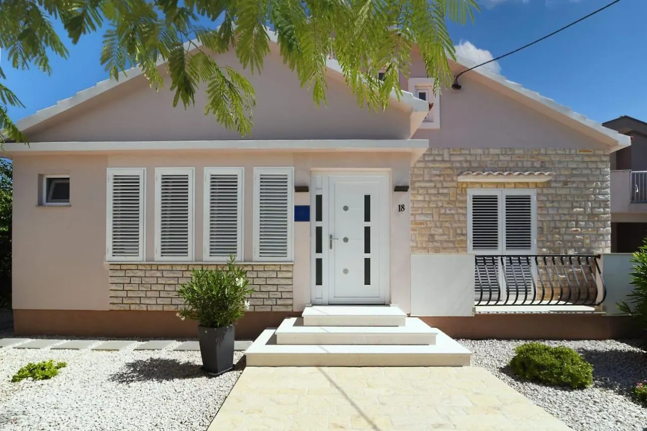 Holiday Home Eden Zaton  Zaton (Zadar)